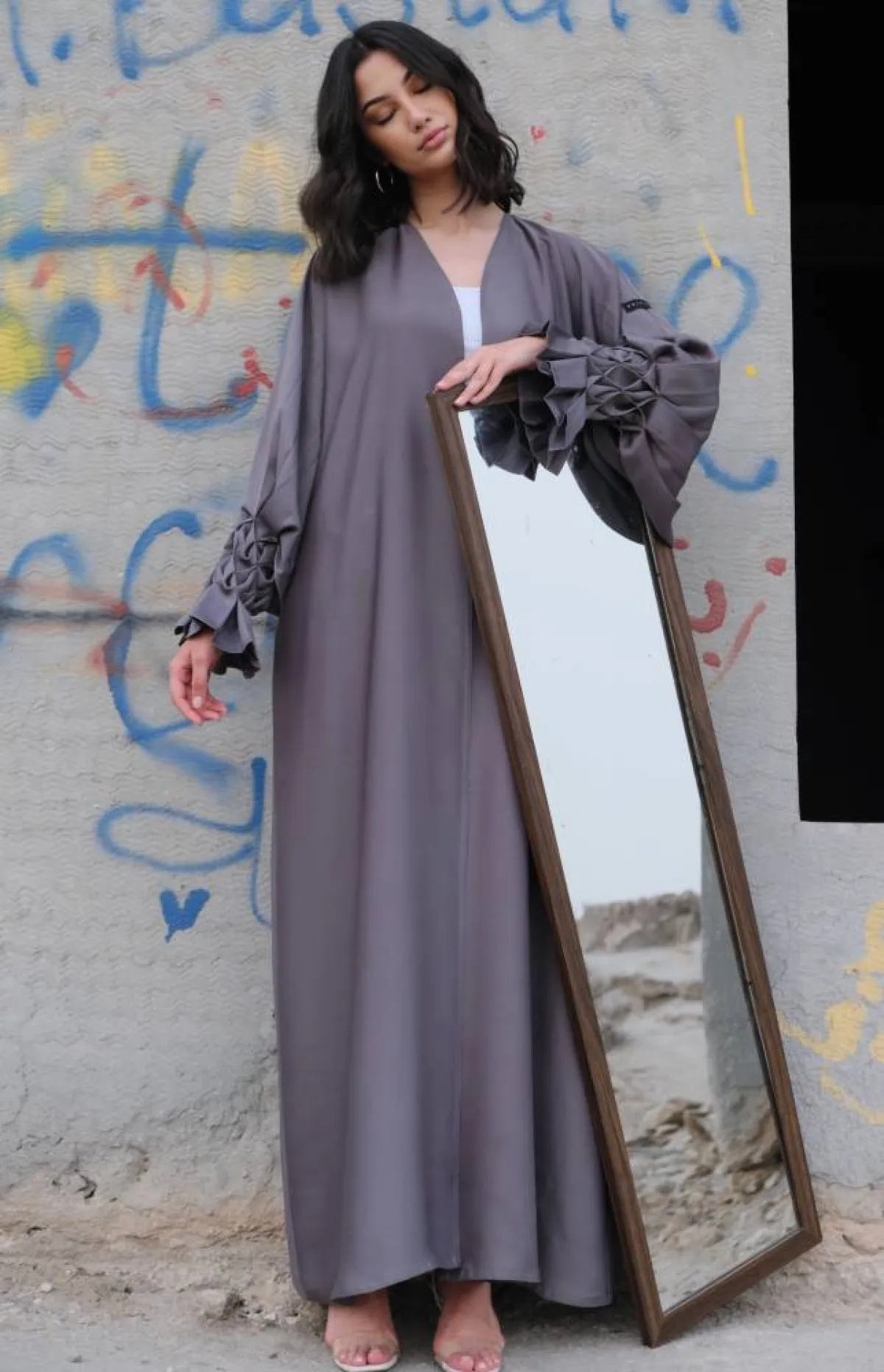 من تصميم دانية العلي