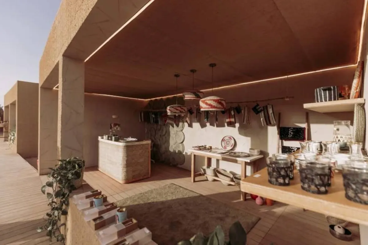 من متاجر فايف سنس سانكشواري التي تعرض منتجات وعلامات تجارية سعودية