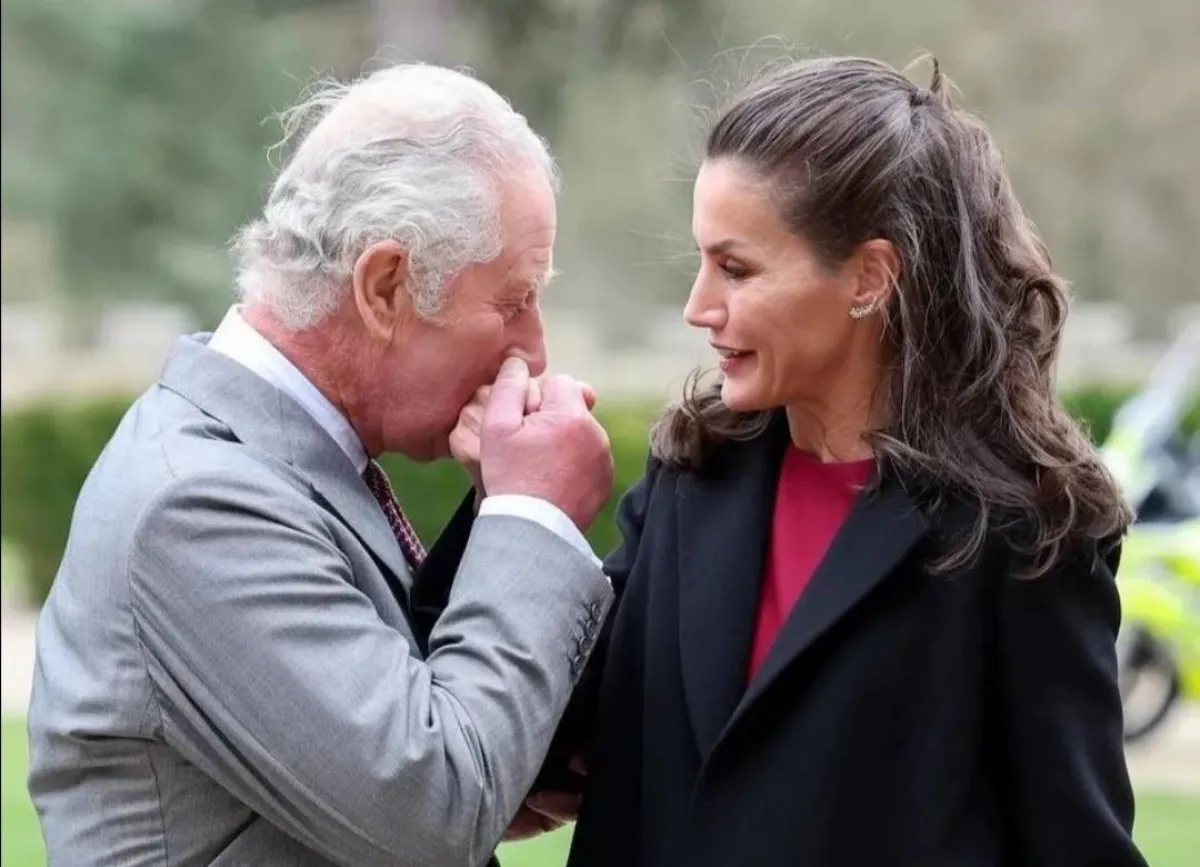 الأمير تشارلز والملكة ليتيزيا- الصورة من حساب Europe Royals على إنستغرام