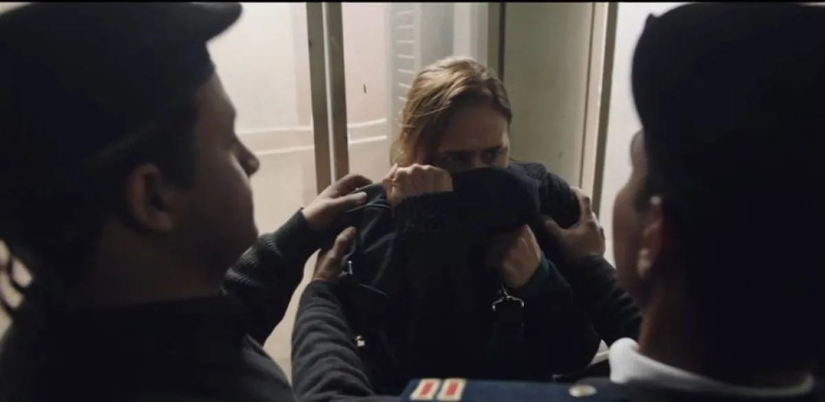 نيللي كريم في مشهد من مسلسل فاتن أمل حربي - الصورة من الحلقة 5 على حساب قناة أون على يوتيوب