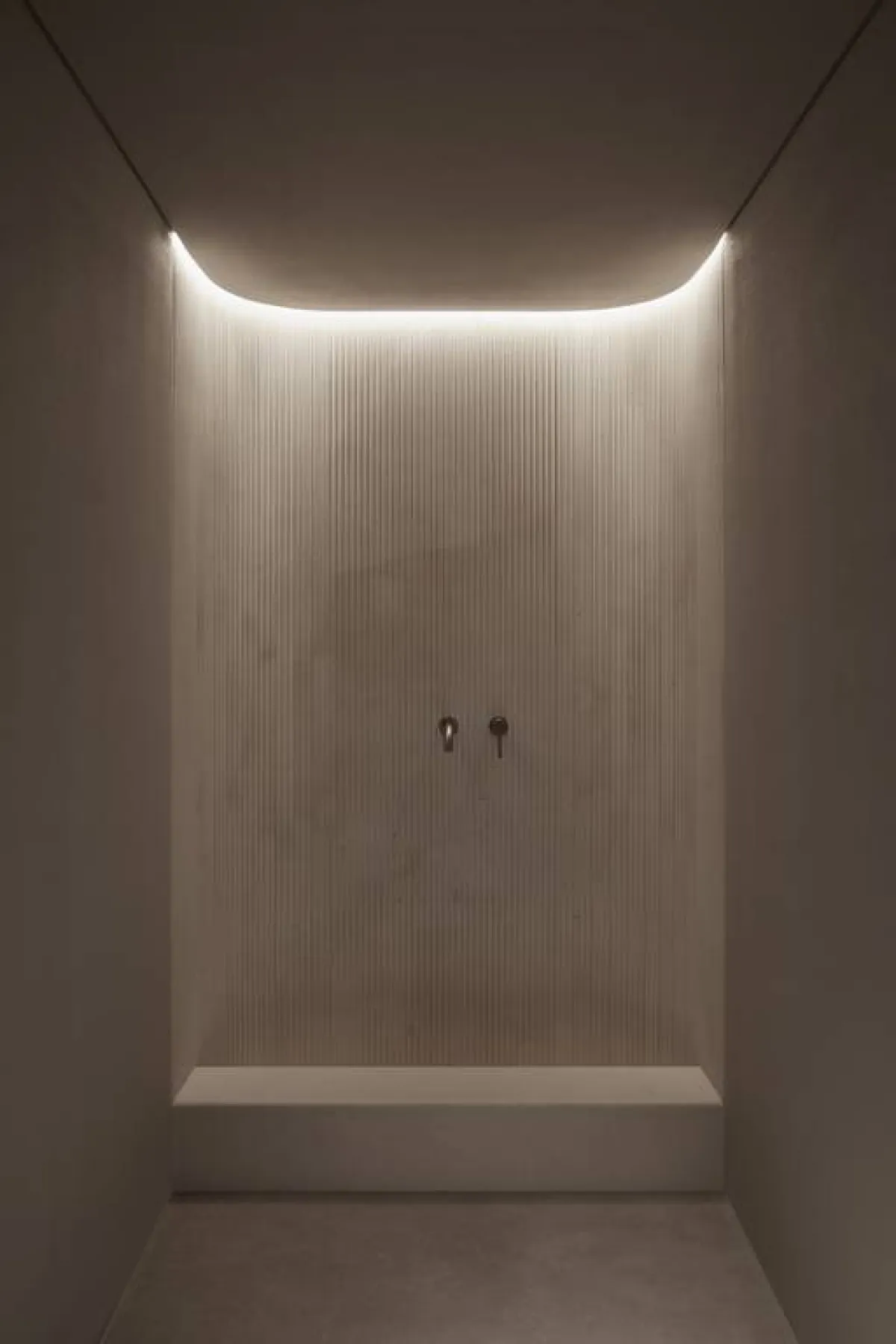 من مشاريع المهندس طارق الزهارنة السكنيّة