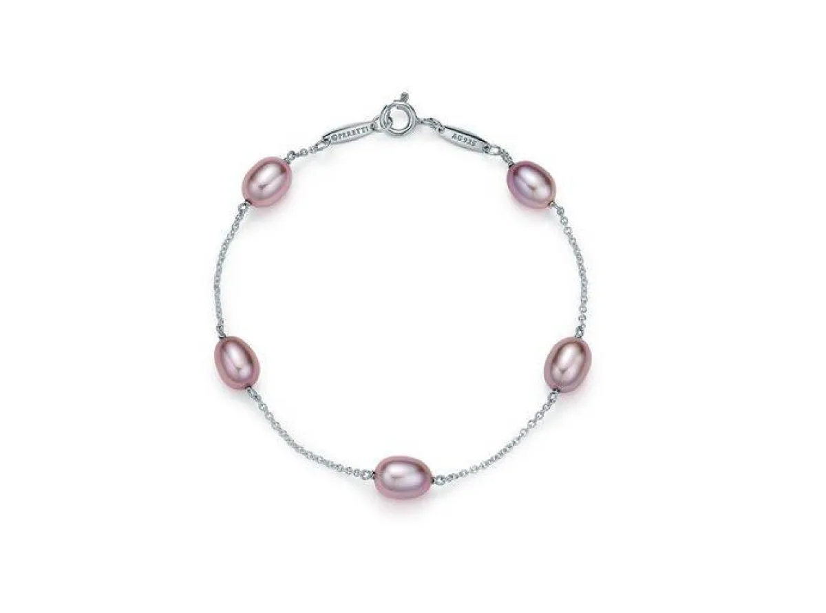 سوار مرصع باللؤلؤ الملون من تيفاني آند كو    Co& Tiffany