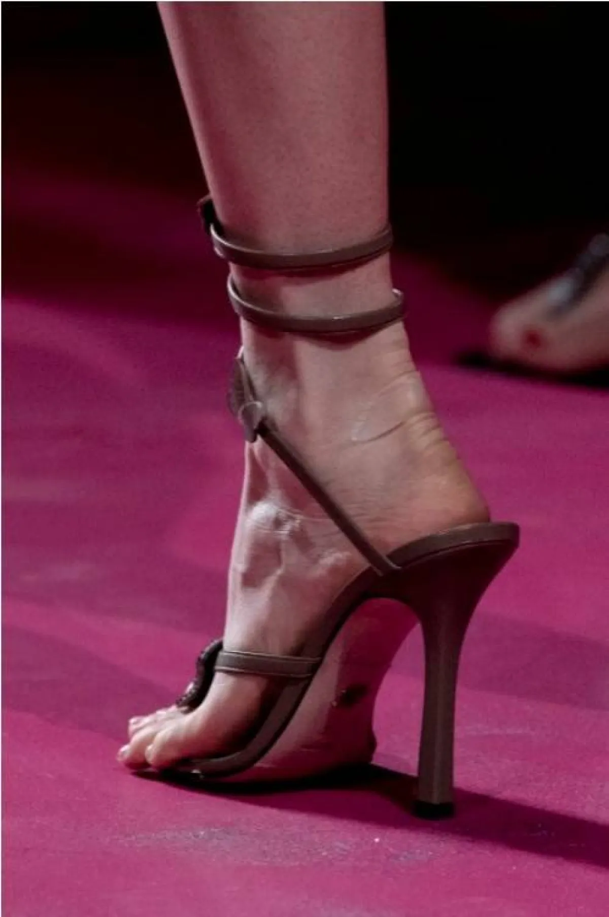 صندل بكعب عالي من بلومارين  Blumarine