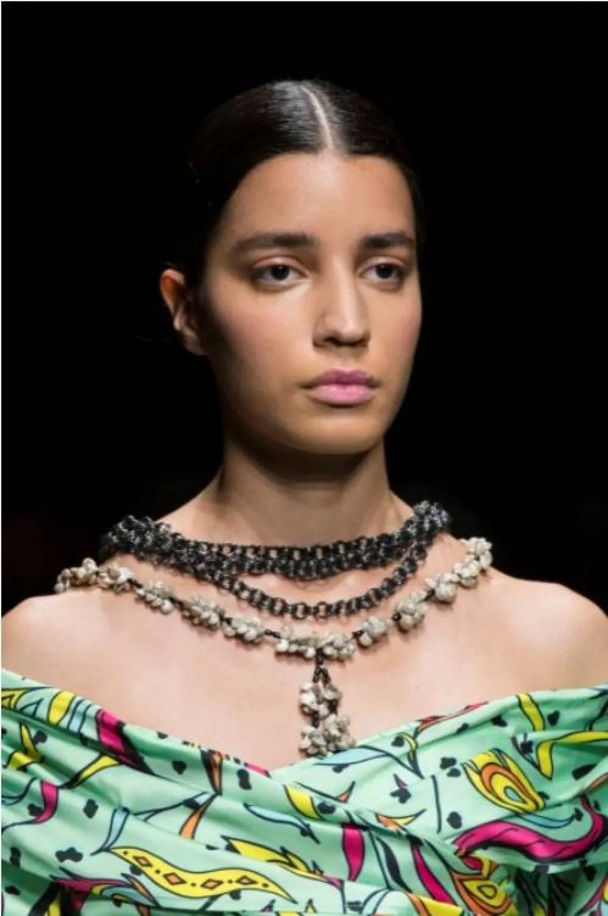 عقد ساحر من جوي ميريبي  Joy Meribe