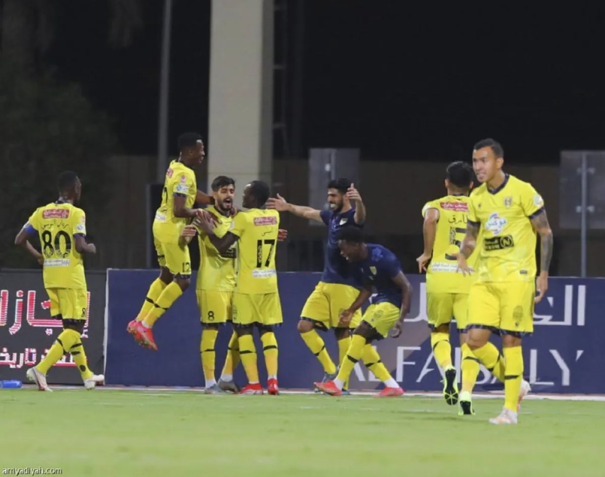 صورة لاعبي فريق التعاون