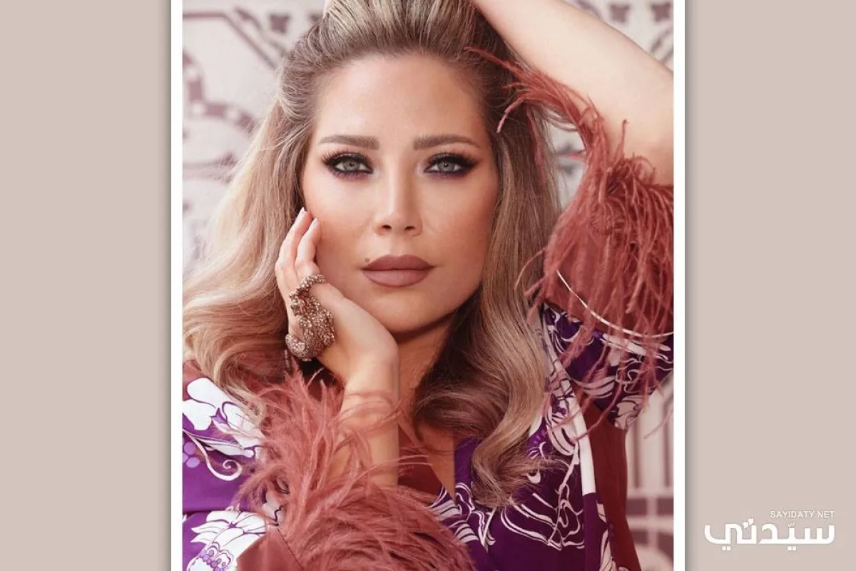 الفنانة سلافة معمار