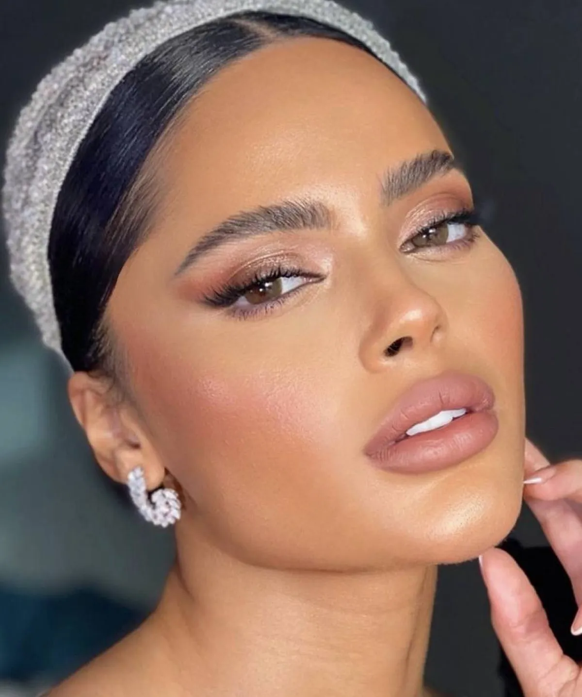 مكياج زهري بايدي شهد عبدالعزيز