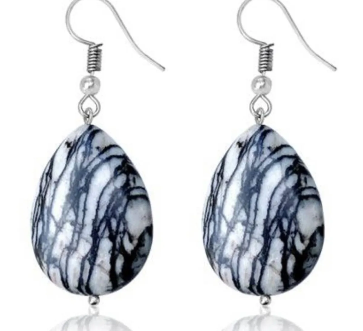 اقراط حجر اليشم والفضة