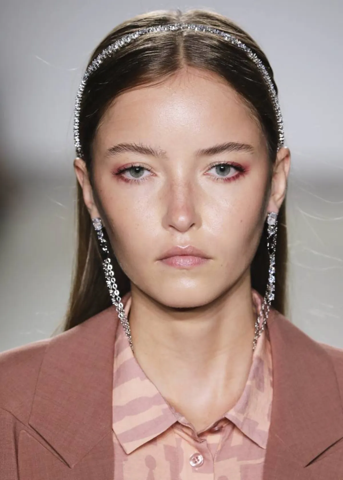 The 5th Season من عروض 