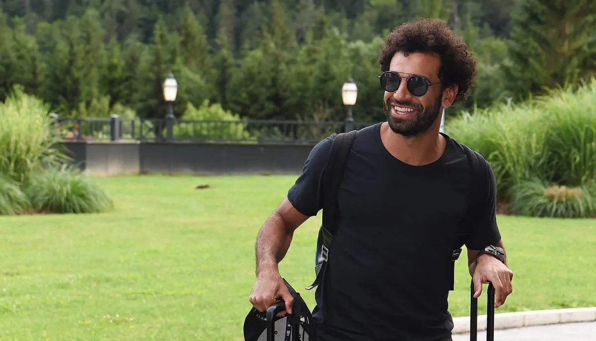 اللاعب المصري محمد صلاح - صورة من حسابه الرسمي على موقع " فيسبوك "