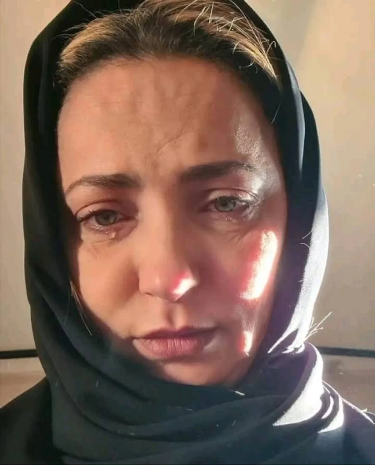 ريم الرياحي التي تجسد دور الزوجة زهرة - الصورة من موقع المسلسل على الفيس بوك