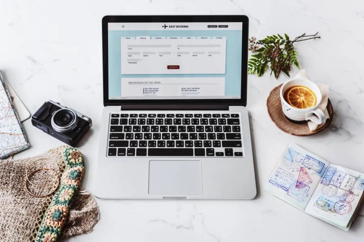 أخطاء يرتكبها المسافر عند حجز الرحلات أونلاين