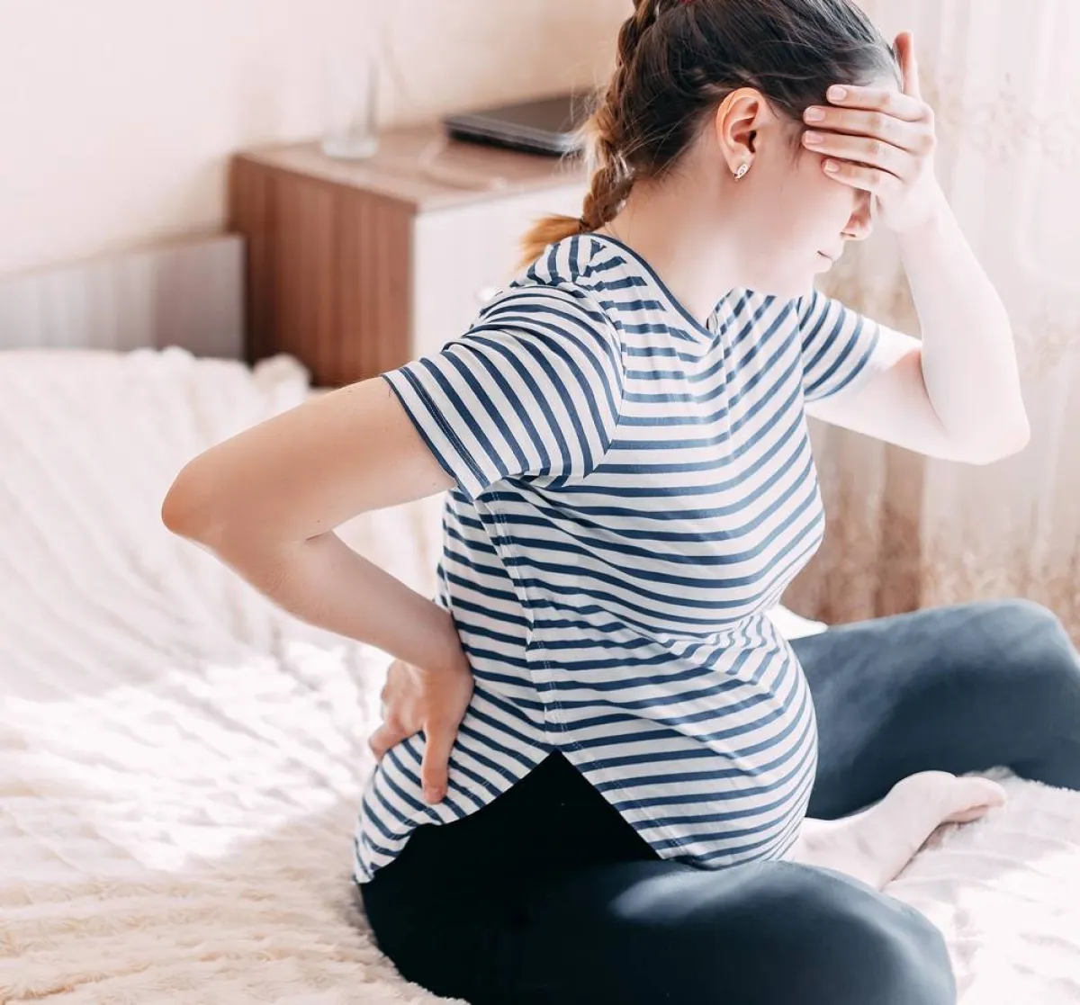 صورة لحامل في شهور متقدمة