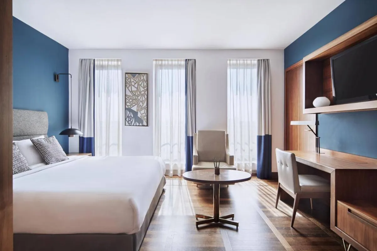 ميتروبول بالاس