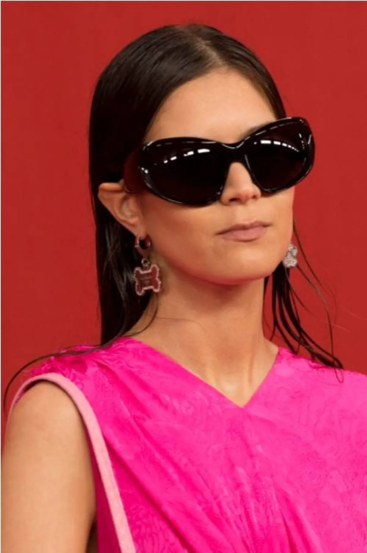 نظارة شمسية باللون الأسود من بالنسياغا   Balenciaga