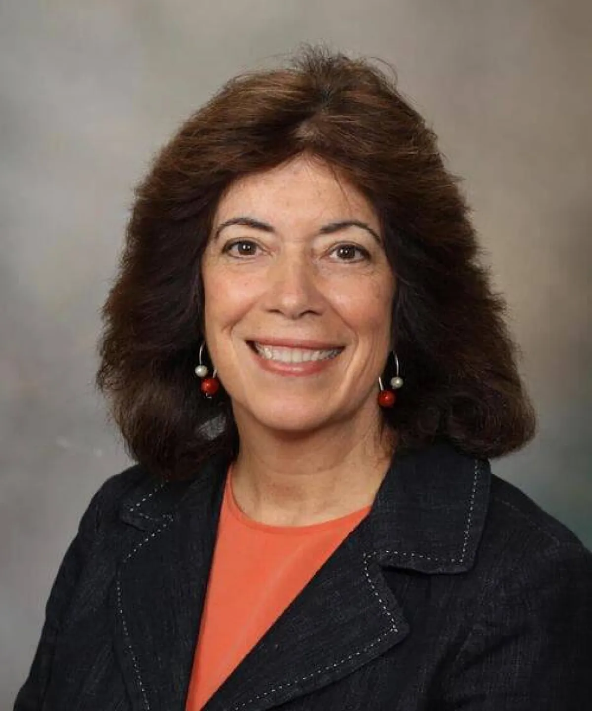 الدكتورة ماريا ريجينا كاسترو