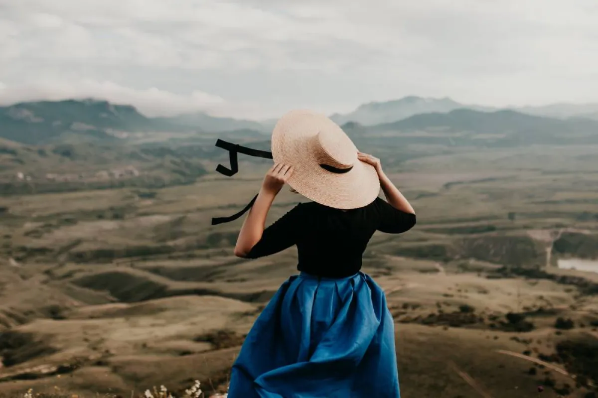 عدم تخطي الوجبات الغذائية أثناء السفر 