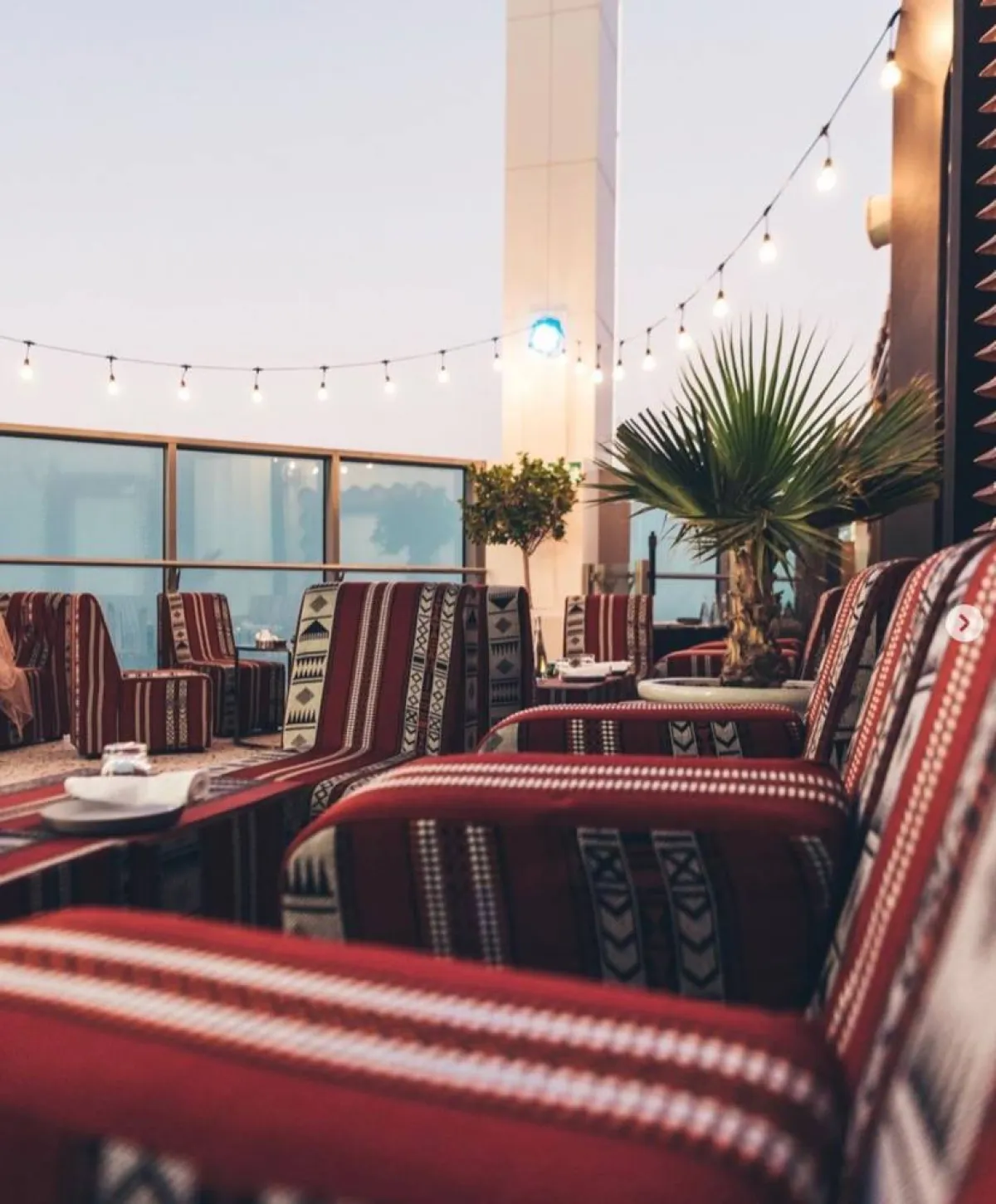 الخيمة الرمضانية في الطابق الـ75 بفندق إس إل إس SLS