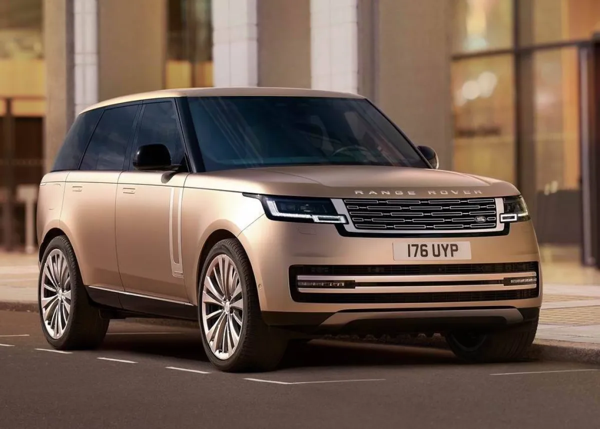 لاند روفر تطلق أيقونتها Range Rover الجديدة
