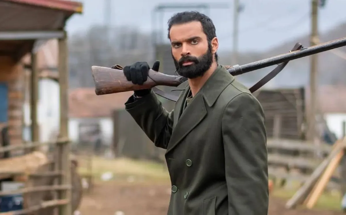 كواليس مسلسل  " سنوات الجريش" - صورة من صفحة الفنان سعود بوشهري على " انستغرام"