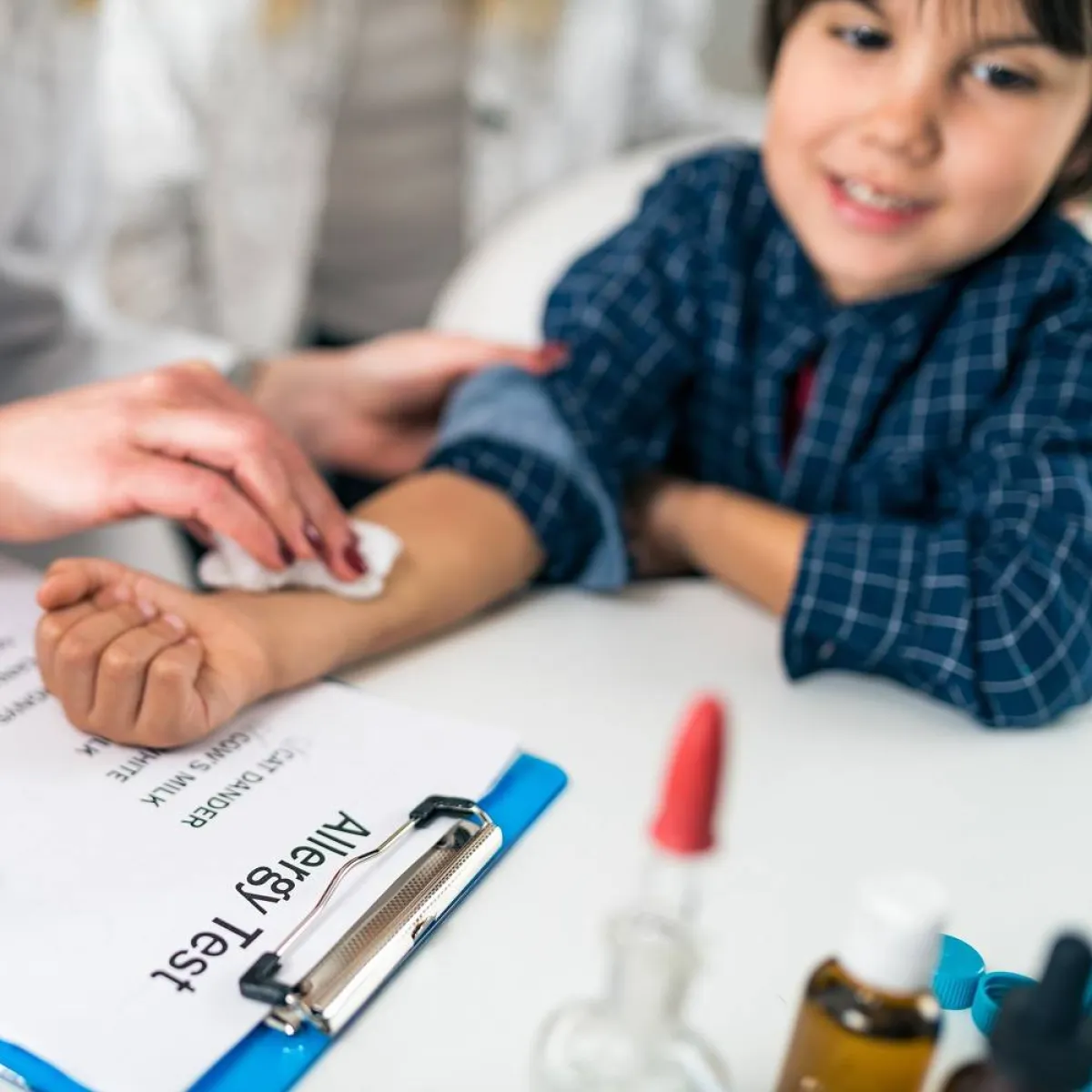 صورة لطفل مريض