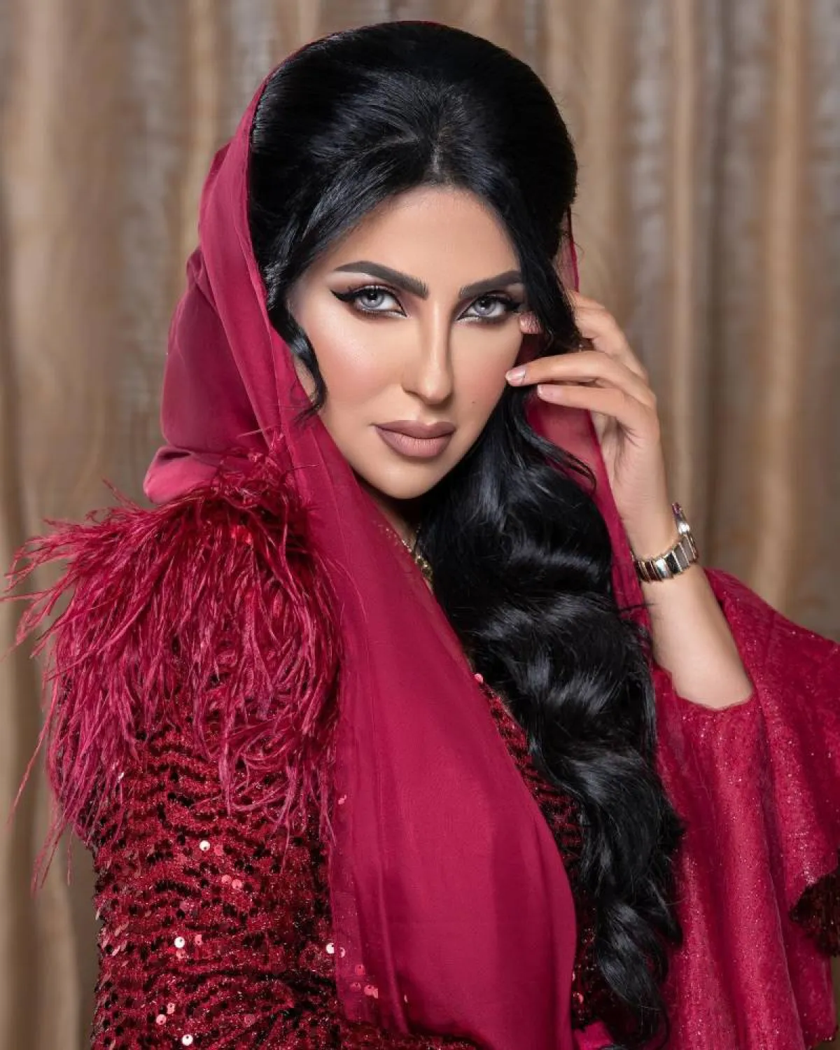 أساليب مكياج زينب العسكري