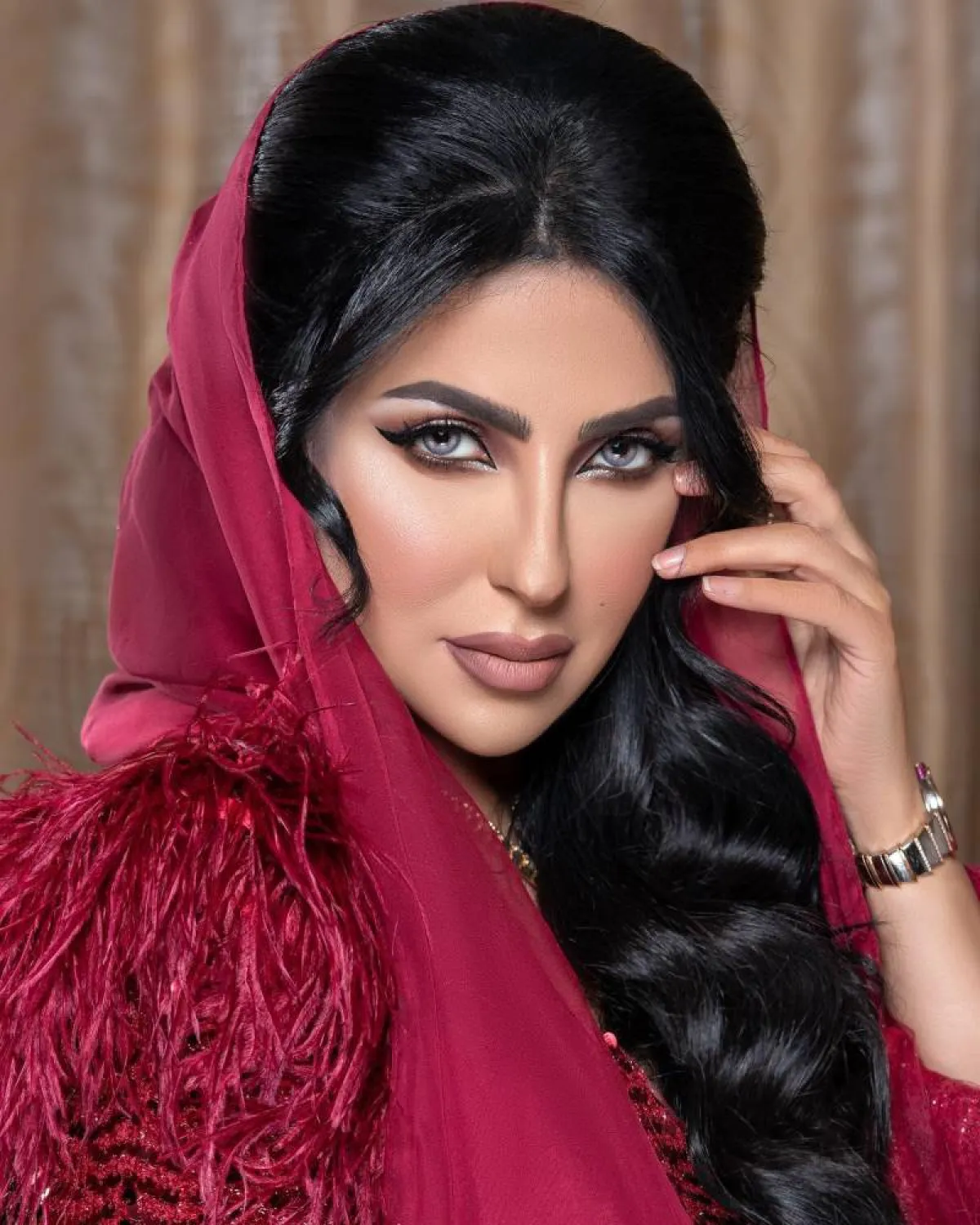 مكياج خليجي من زينب العسكري