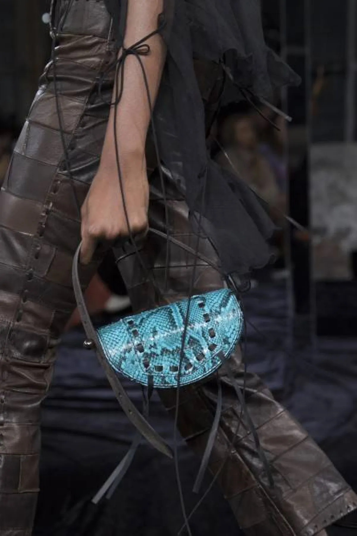 صيحة الحقائب الملوّنة