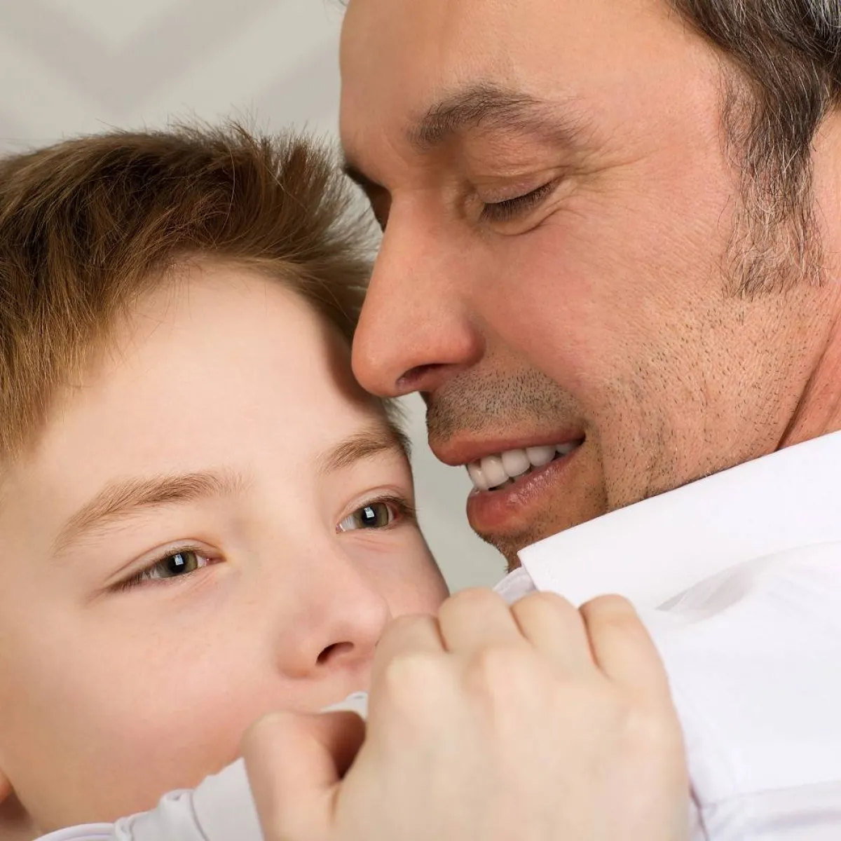 صورة لأب وابنه