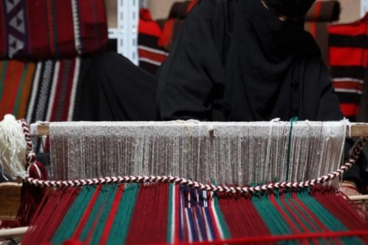 صورة تظهر نوع من أنواع التراث الغير مادي مصدر الصورة مجلة سيدتي