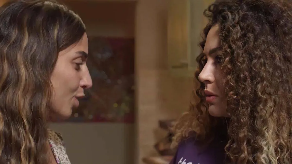 ندى موسى ودينا الشربيني من كواليس مسلسل  " المشوار"- الصورة من حساب ندى موسى على موقع " انستغرام"