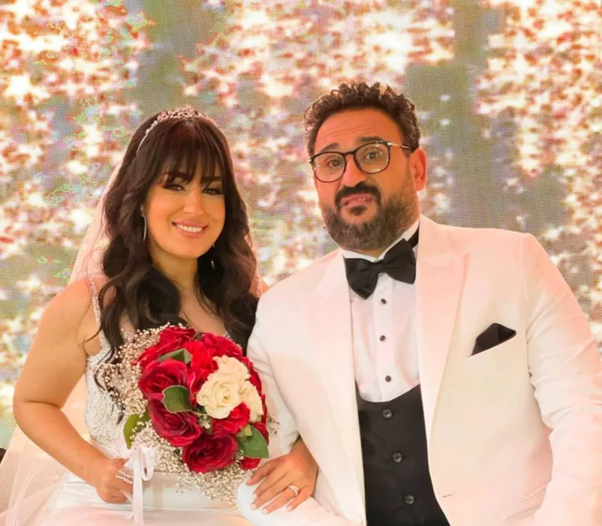 أكرم حسني وآيتن عامر من مسلسل مكتوب عليا - الصورة من حساب آيتن عامر على الفيس بوك