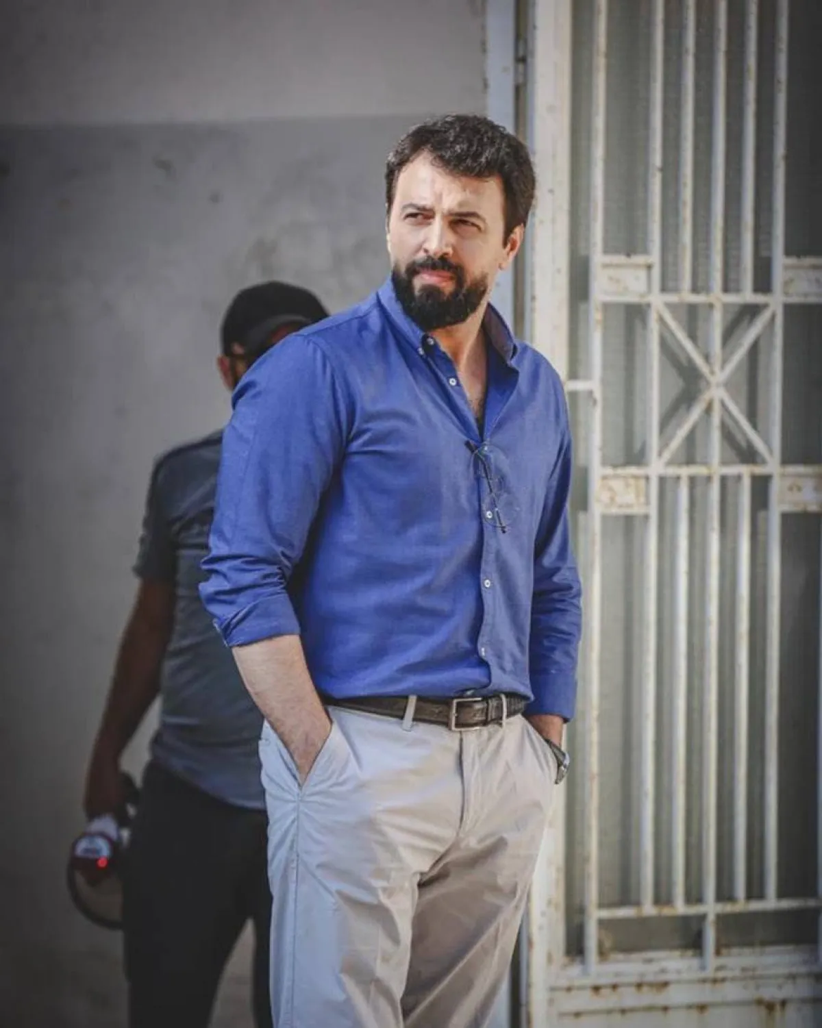 إطلالات أنيقة للرجل من وحي النجوم العرب