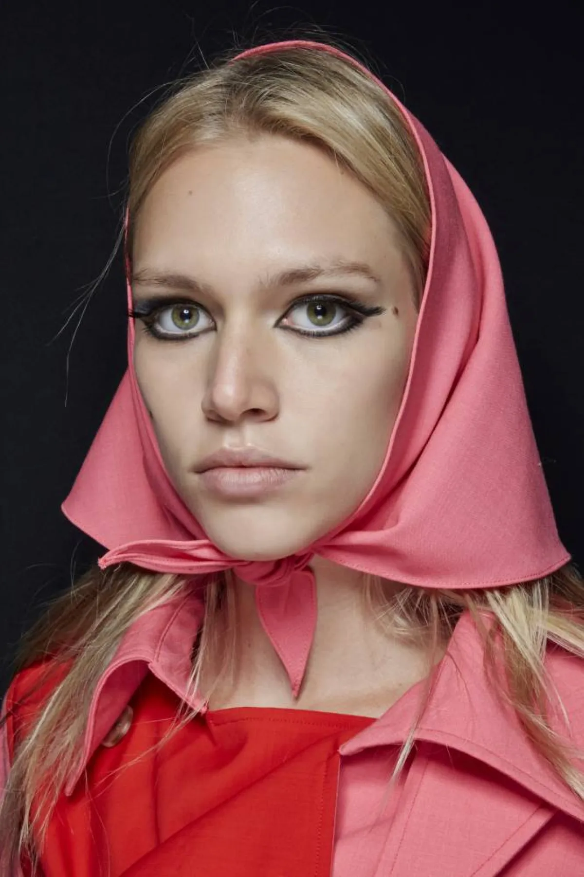 موديلات أوشحة للرأس