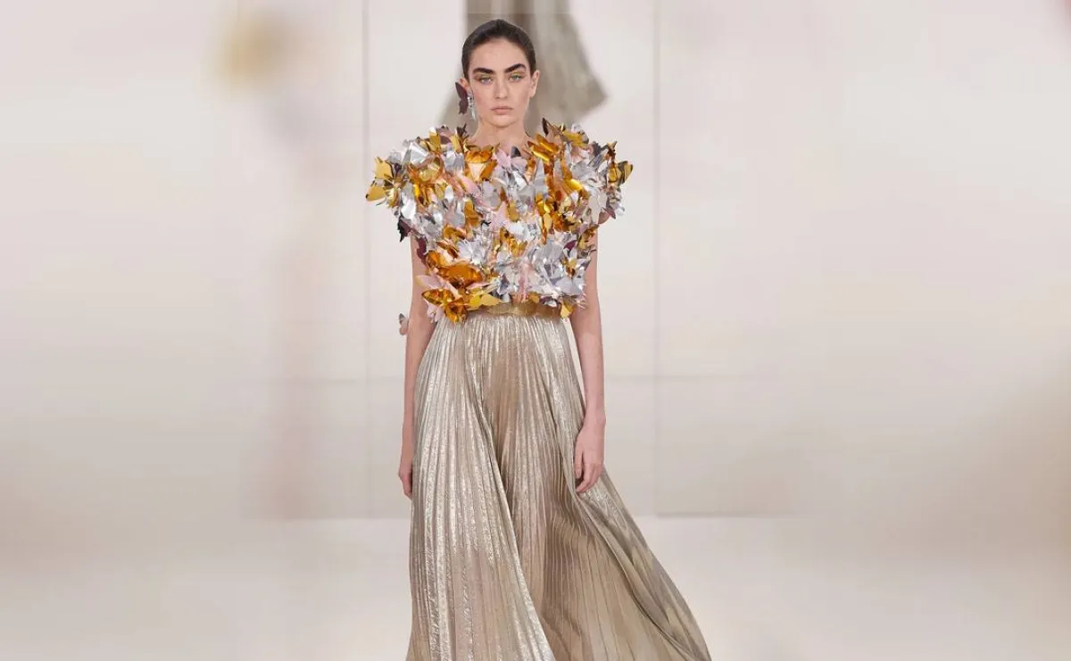 فساتين سهرة فاخرة للمناسبات الهامة