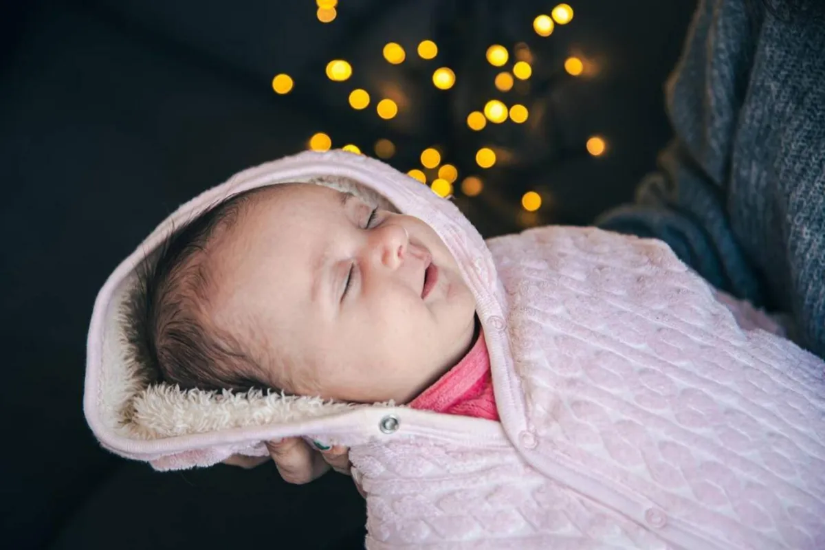 صورة لمولود تظهر عليه أعراض اليرقان