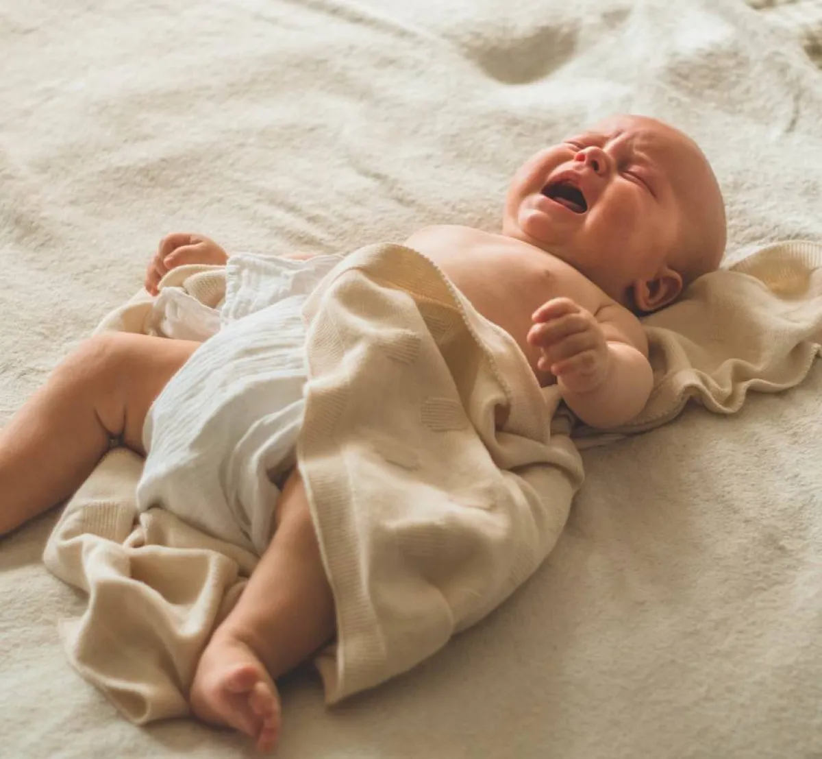 صورة لبكاء المولود