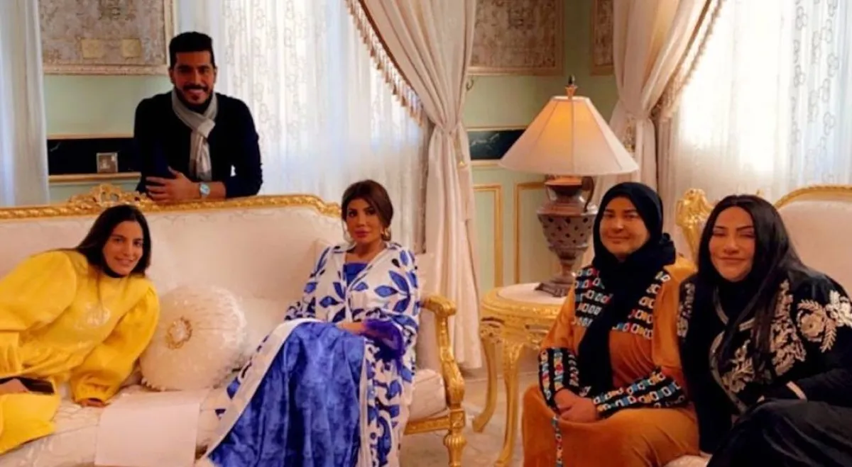 صورة من كواليس أمينة حاف2 - الصورة من صفحة الفنانة إلهام الفضالة على موقع "إنستغرام"