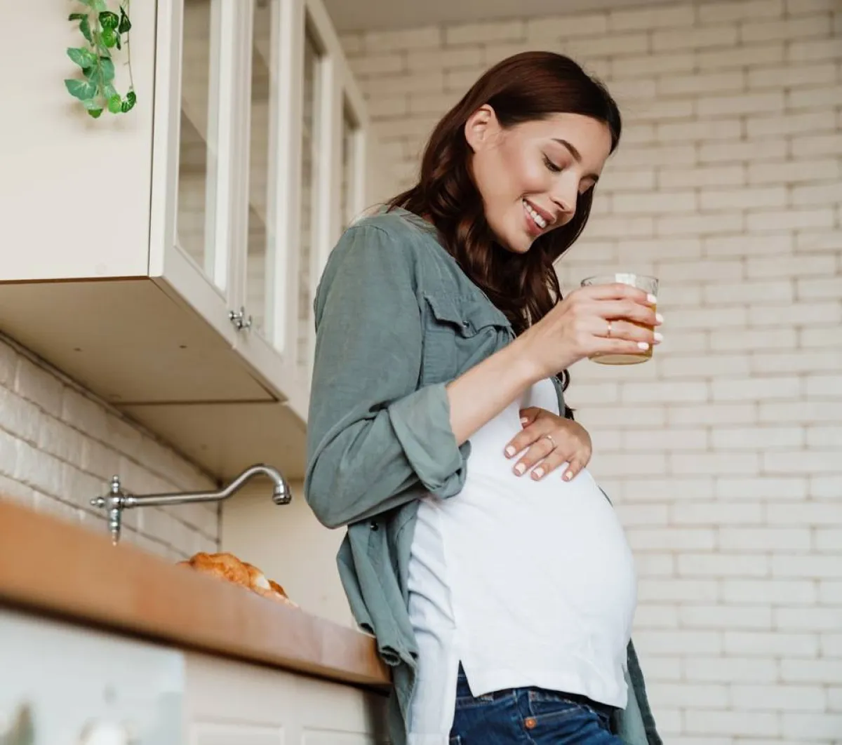 صورة حامل تشرب العصير