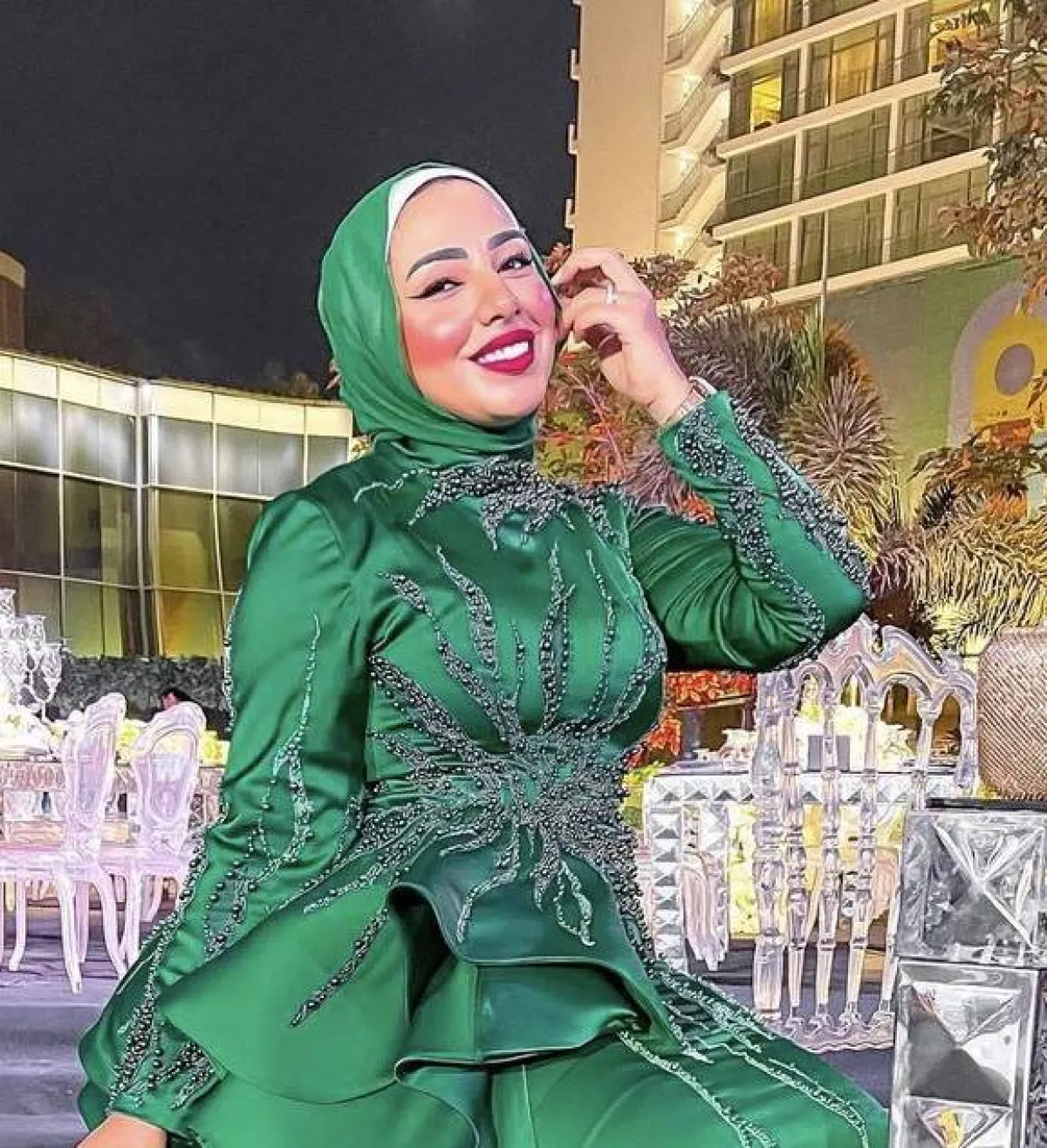 الحجاب الاخضر في المناسبات