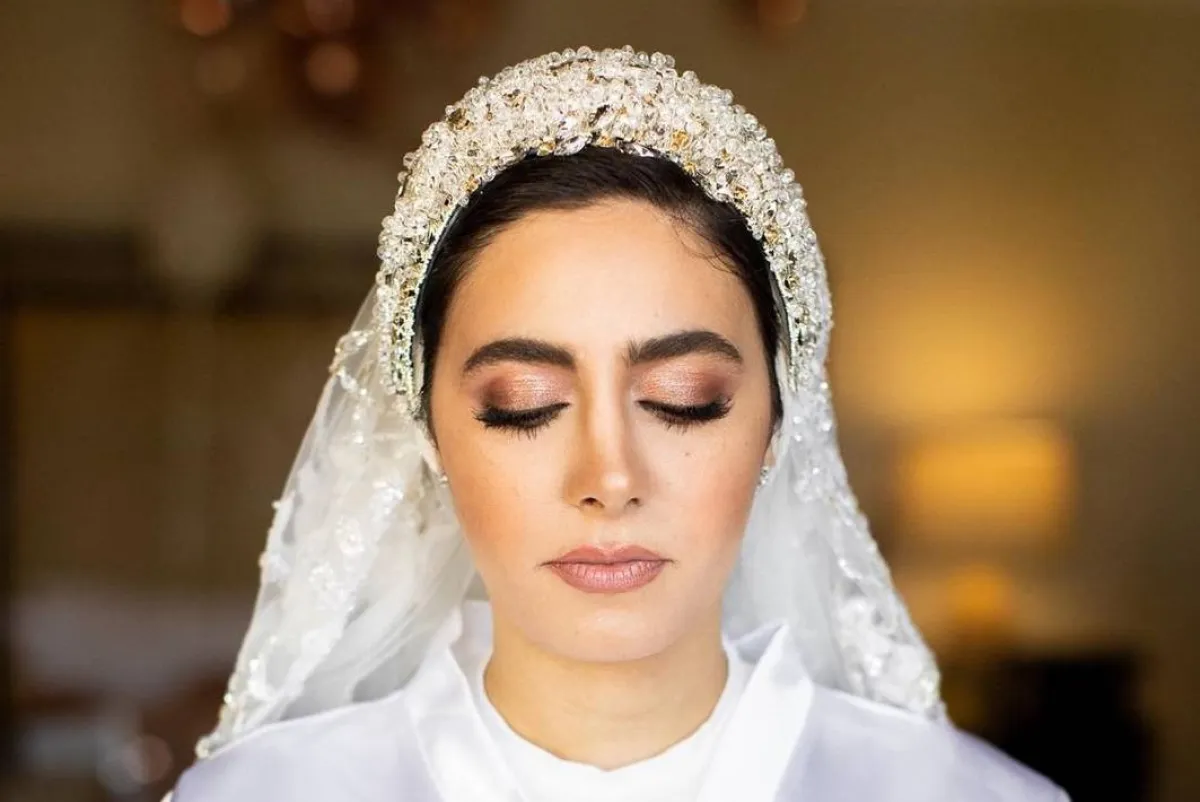 استخدمي كريم أساس بنفس درجة بشرتك