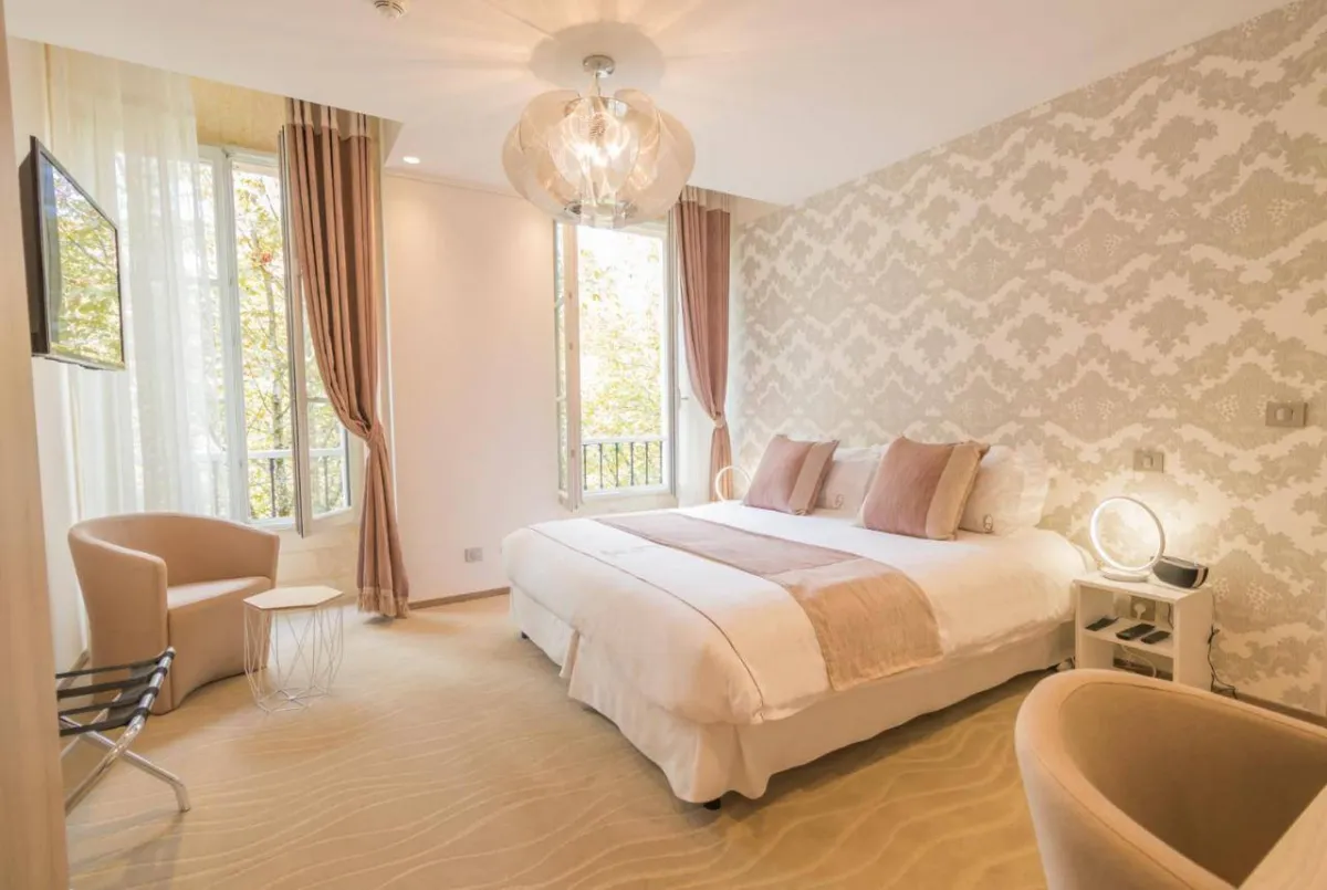 فندق دي كوينكونسيس بوردو سنتر