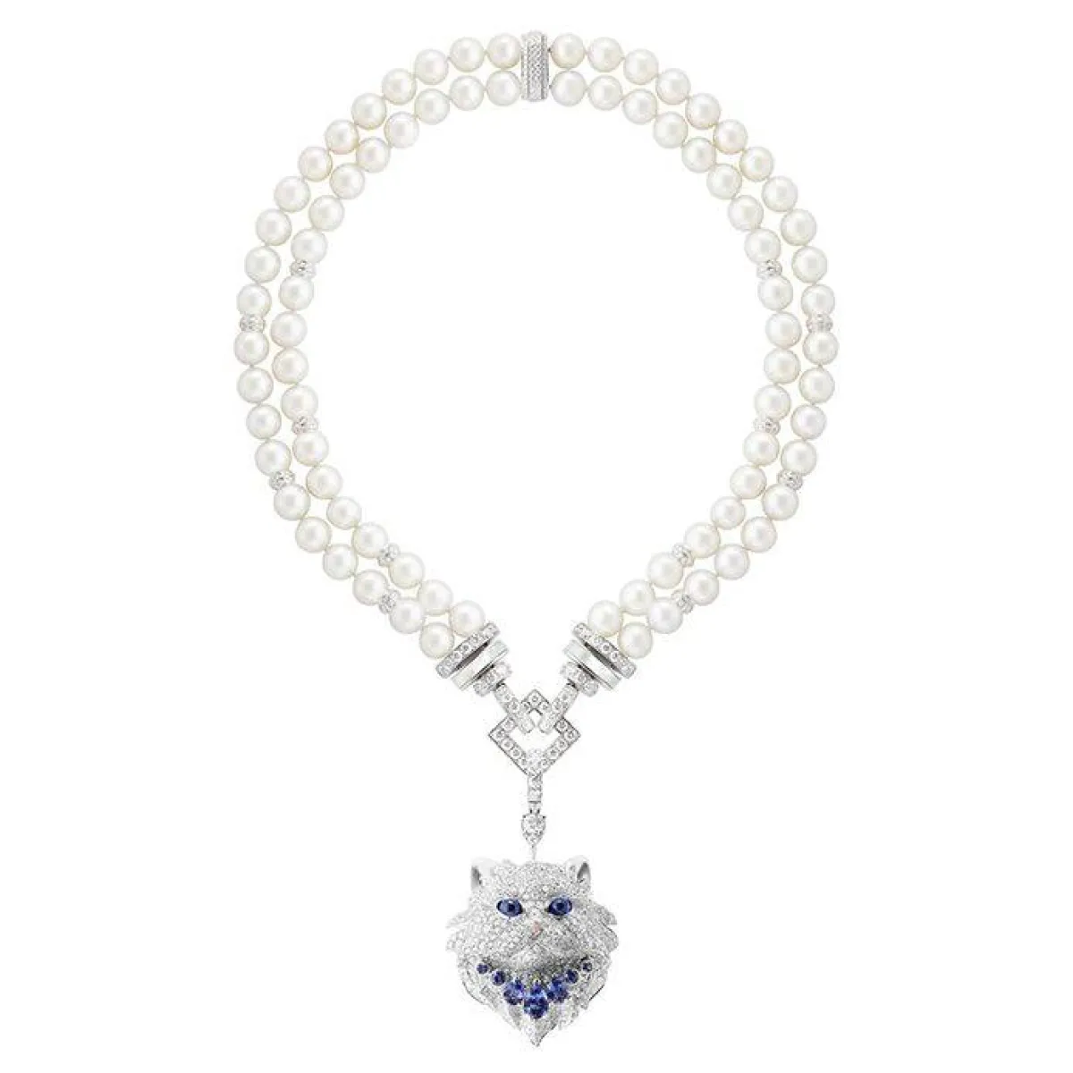 قلادة من اللؤلؤ الأبيض من بوشرون Boucheron