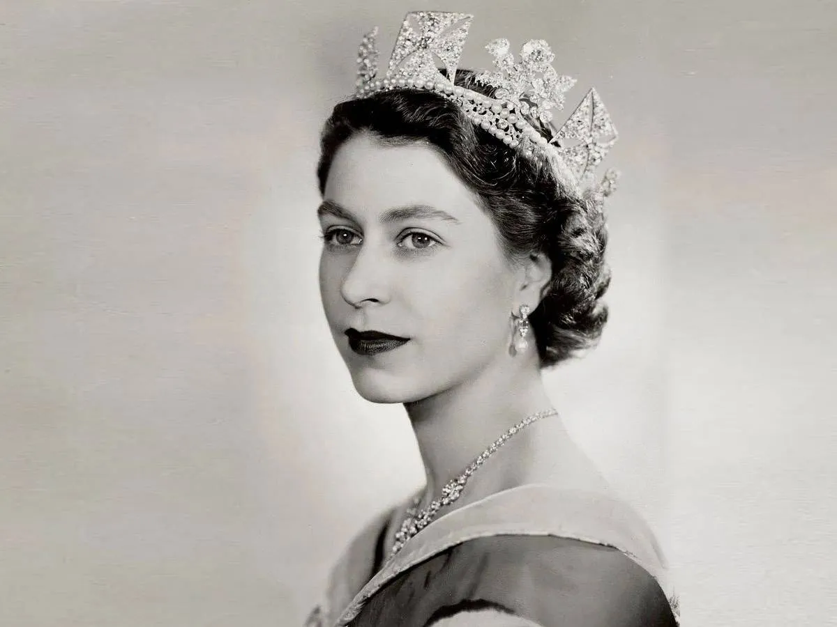 الملكة إليزابيث عام 1952-الصورة من حساب the royal family على انستغرام