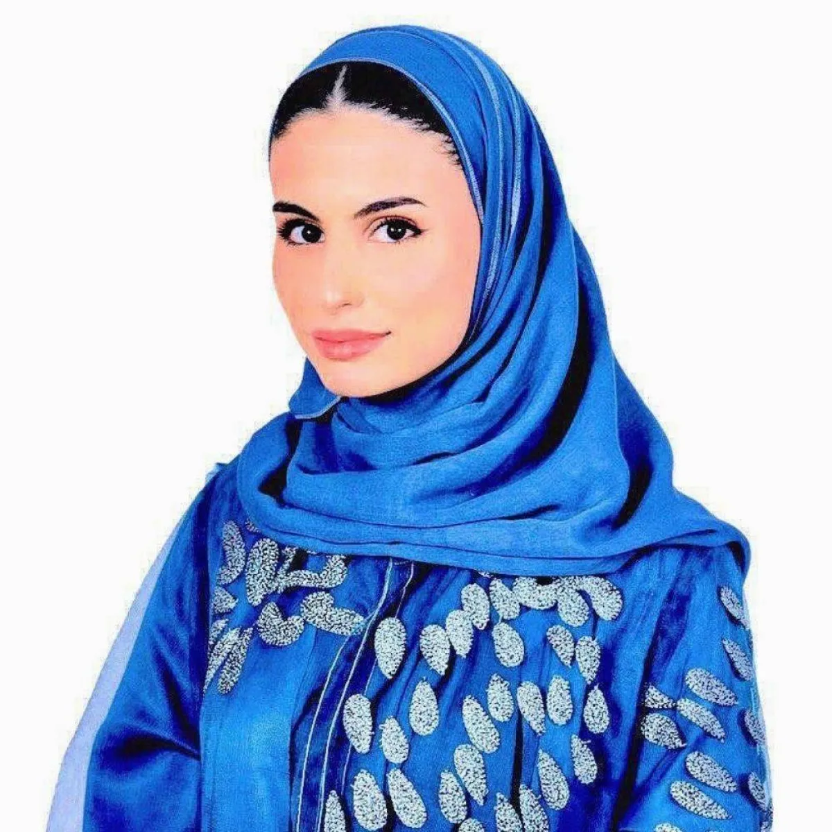 تظهر الصورة شخصية سلطانة عمر العيسى مصدر الصورة سلطانة عمر العيسى