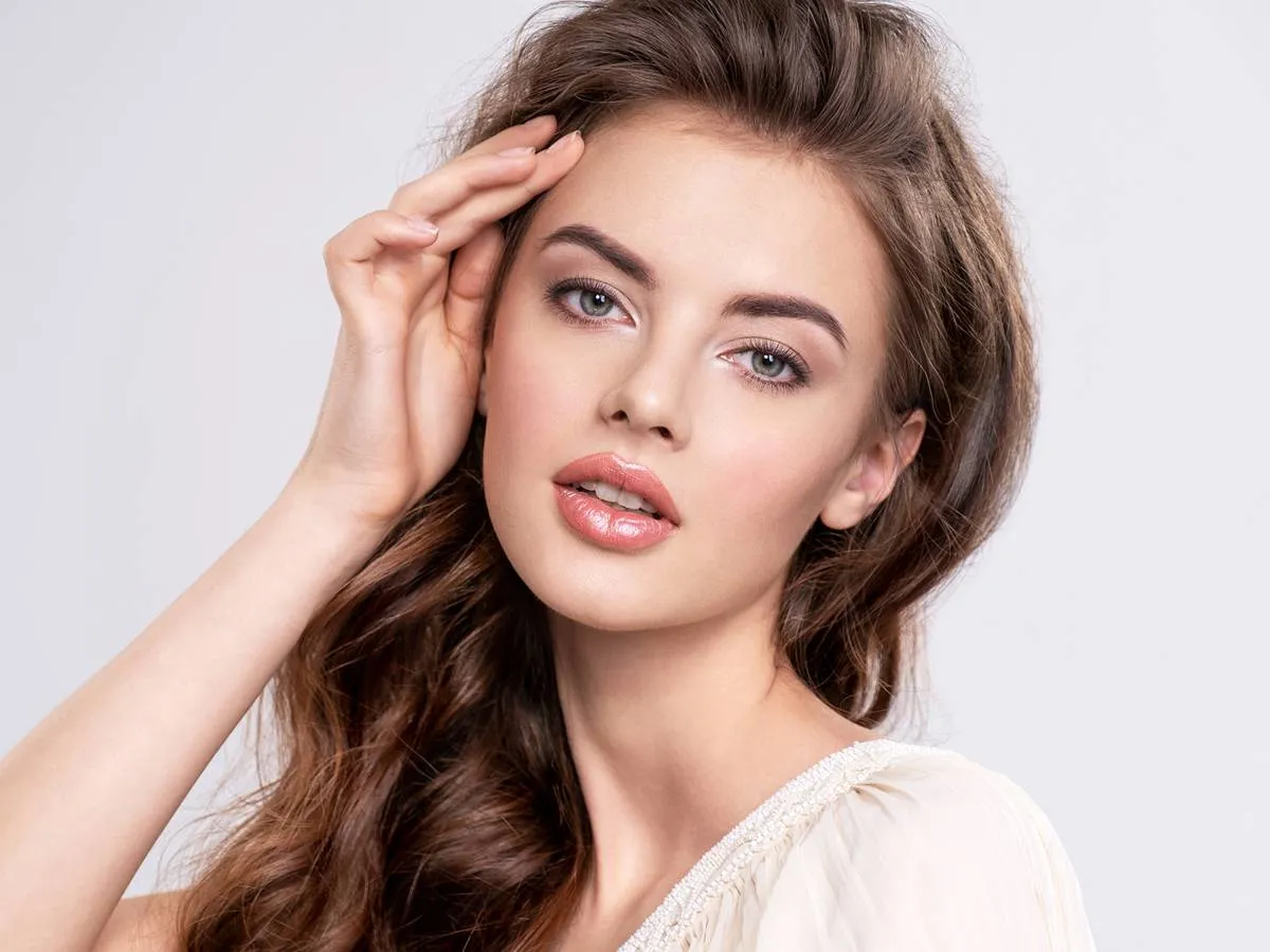 العناية بالبشرة