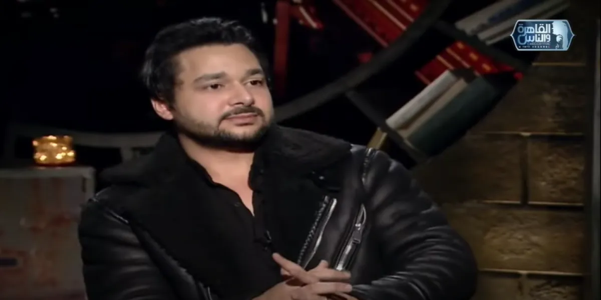 محمود المهدي طليق منة عرفة - الصورة من حساب برنامج ضرب نار على يوتيوب