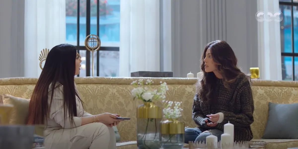 ريهام حجاج وعبير صبري في مشهد من الحلقة 20 - الصورة من حساب قناة سي بي سي على يوتيوب