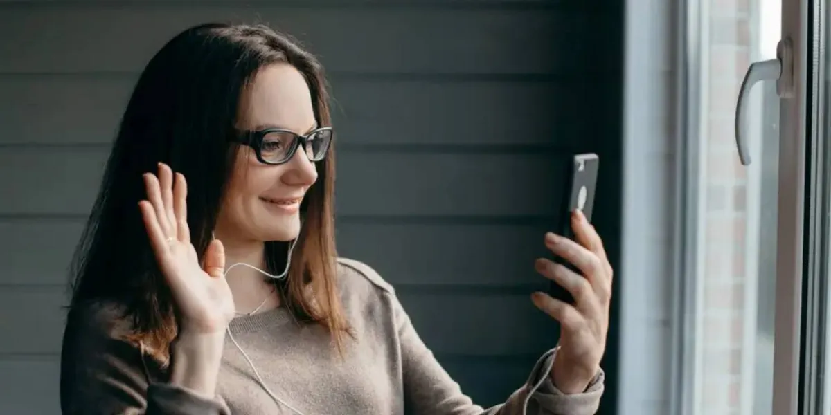  تعرف على طريقة استخدام الفلاتر والملصقات فى FaceTime على آيفون وآيباد