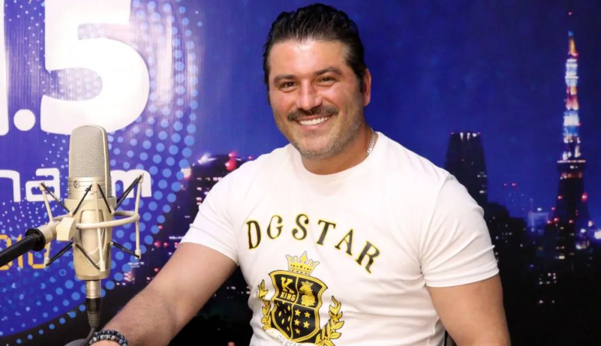 يزن السيد - الصورة من اذاعة المدينة اف ام